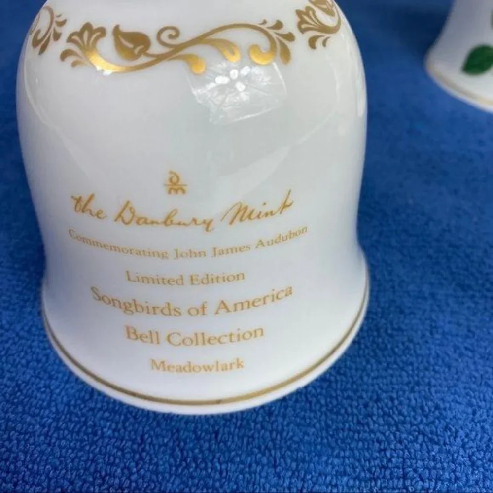 The‎ Danbury Mint Songbirds of America Collectible Bells  Set of 3